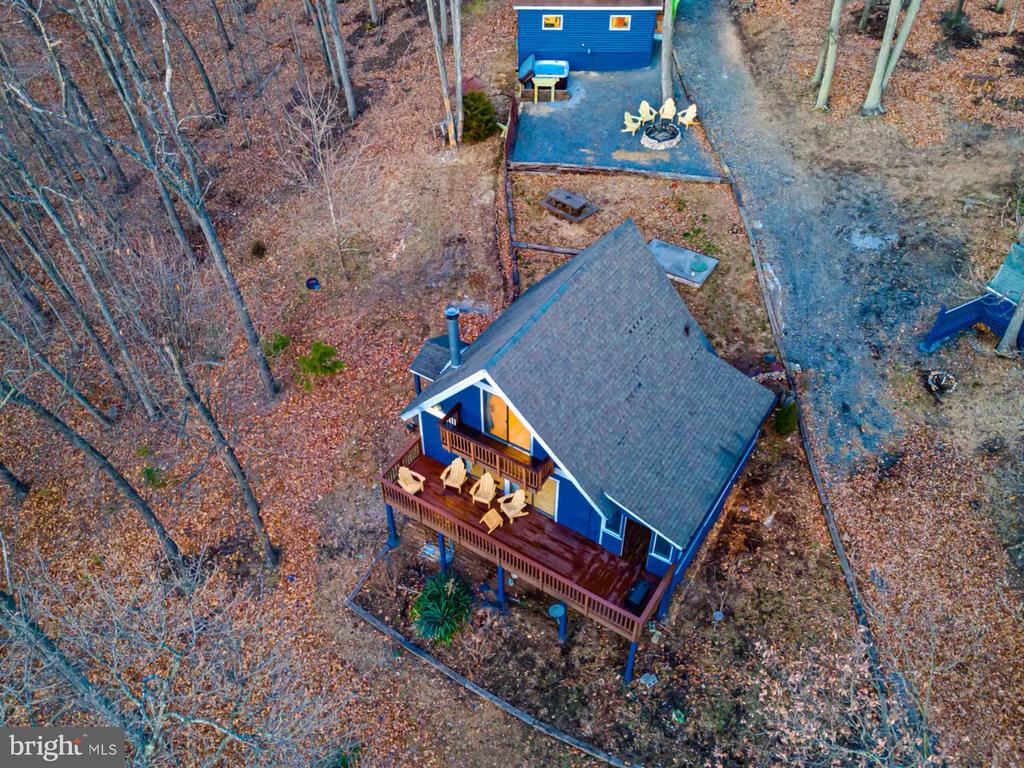 137 PARK VIEW LN