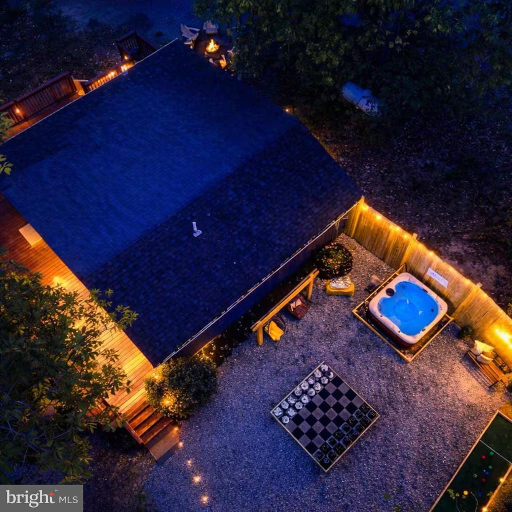 218 N VIEW DR