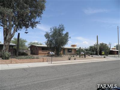 7027 E Kenyon Drive