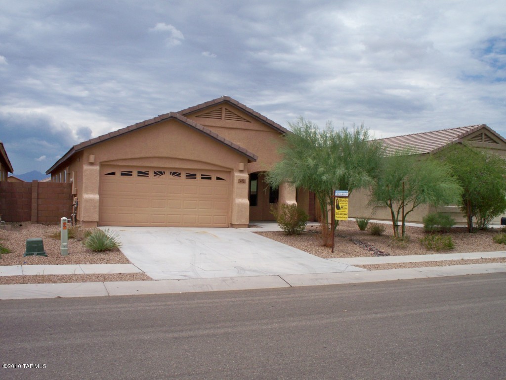 4021 E Stony Meadow Drive