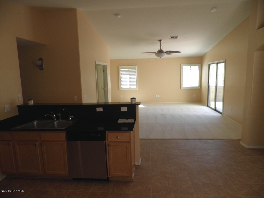 11064 W Prairie Willow Drive