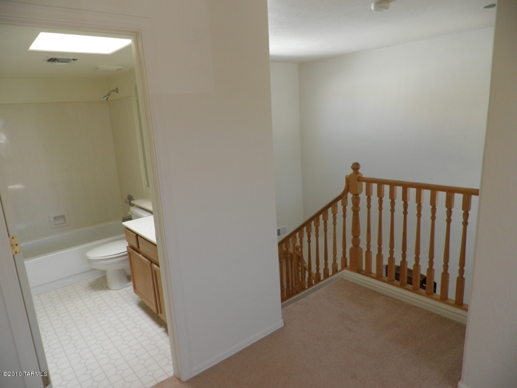 1280 W Crystalline Way
