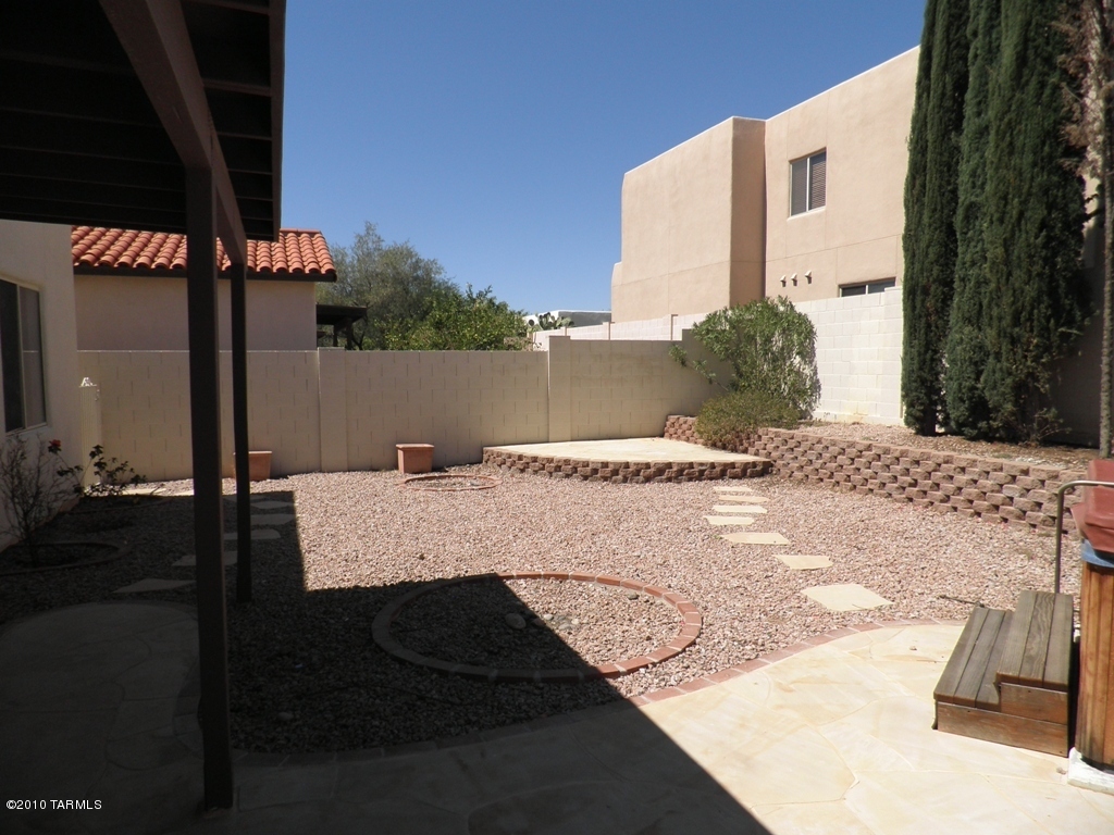 1280 W Crystalline Way