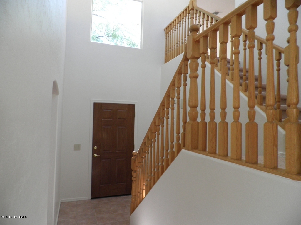 1280 W Crystalline Way