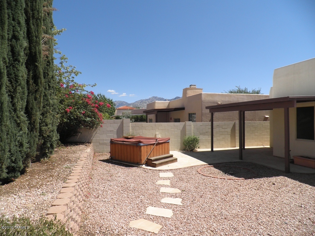 1280 W Crystalline Way