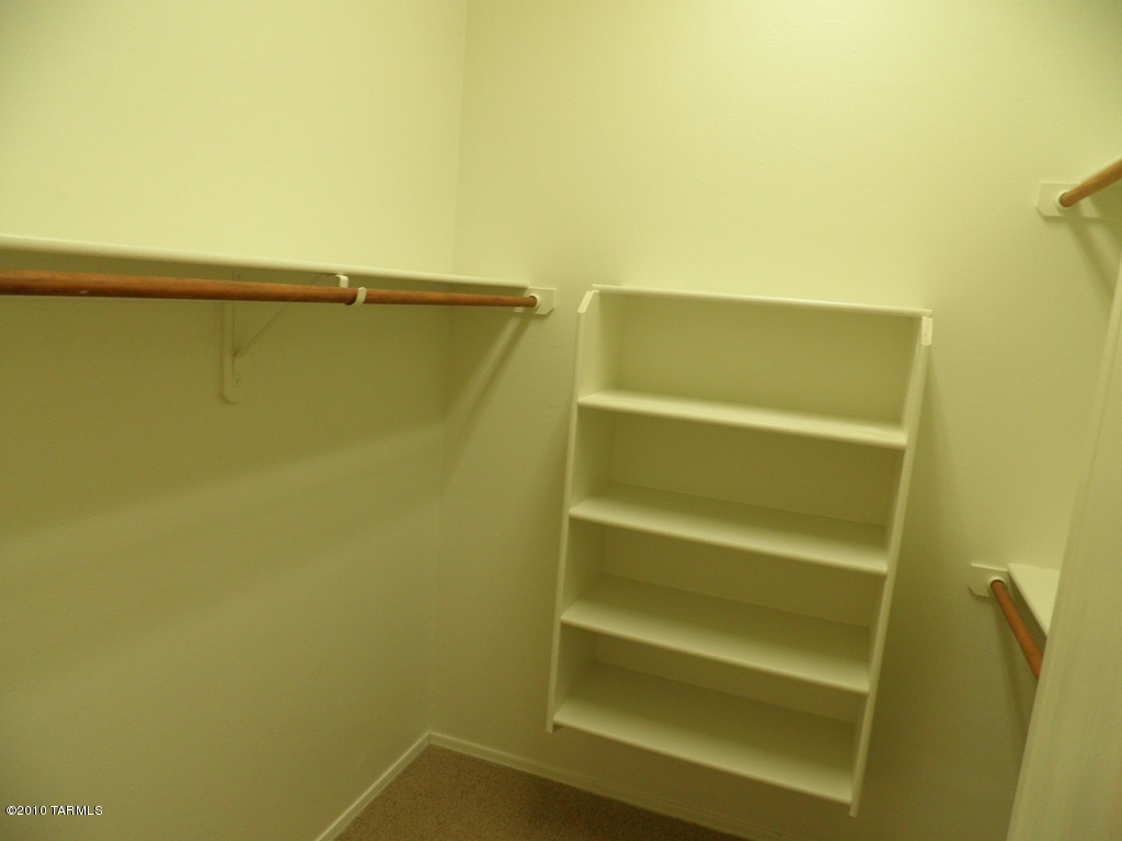 4915 W New Shadow Way