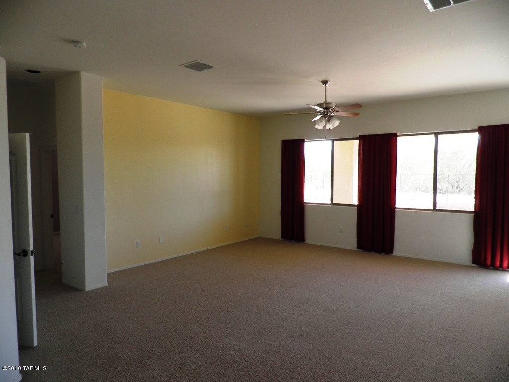 4915 W New Shadow Way
