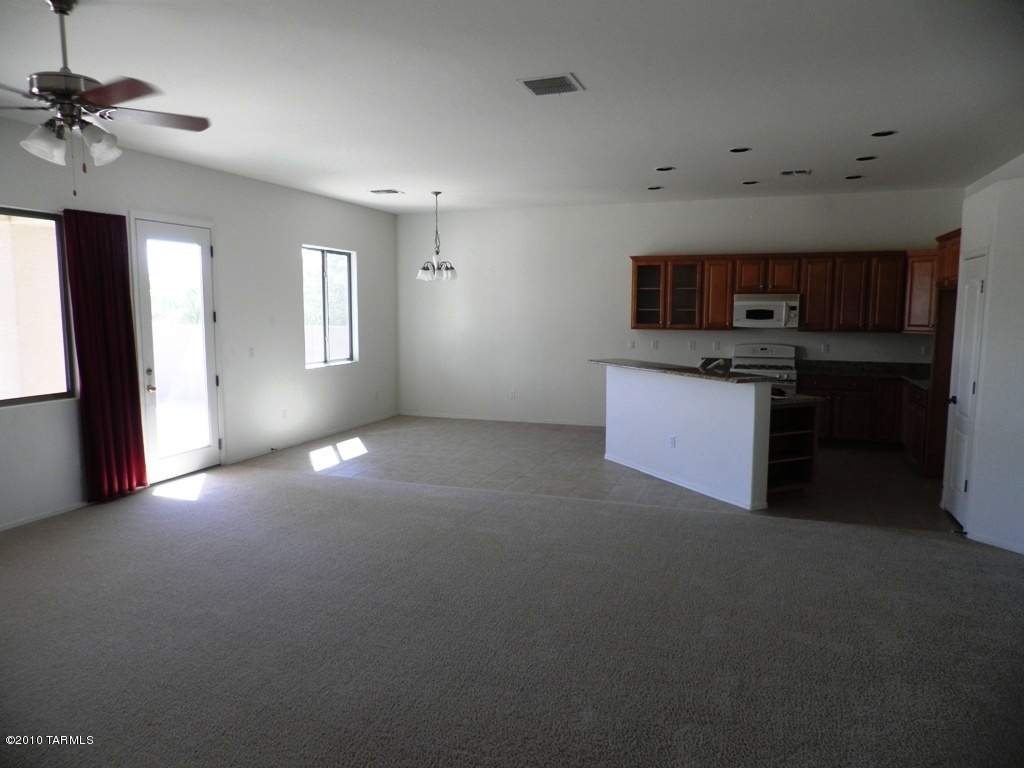 4915 W New Shadow Way