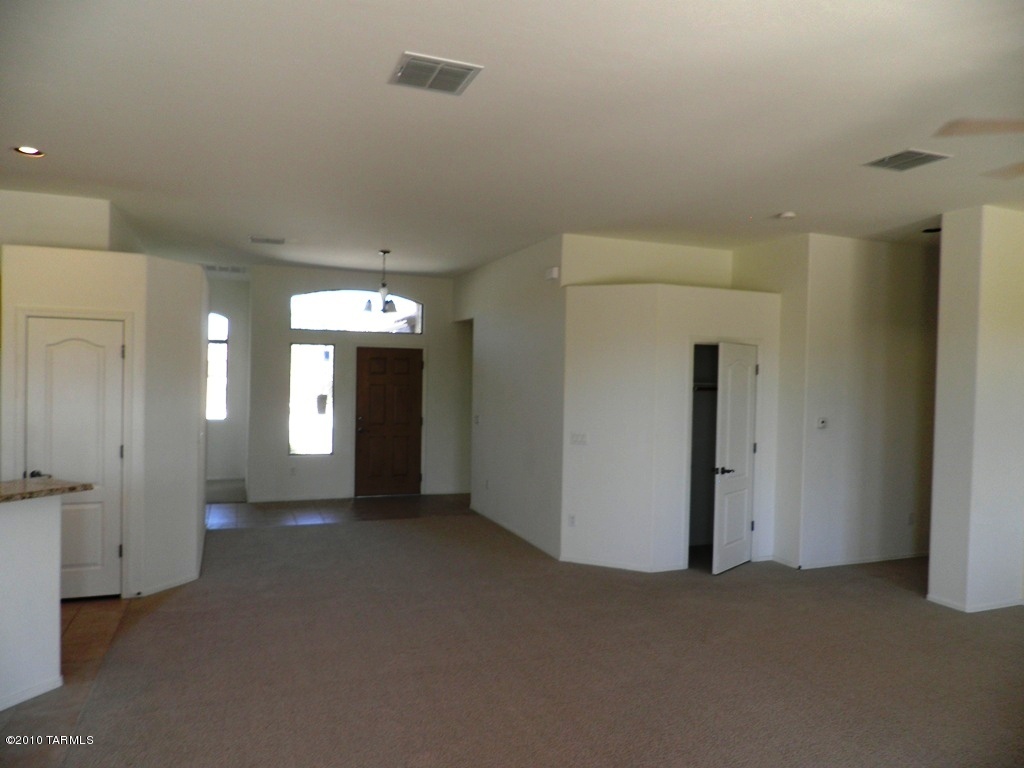 4915 W New Shadow Way