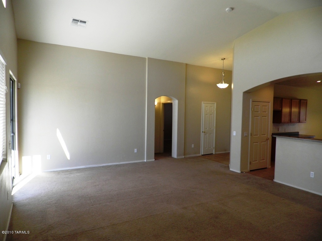 12531 N Stone Ring Drive