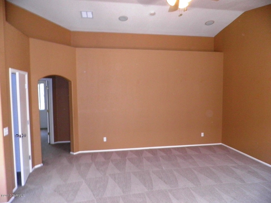 7357 W Sunset Mountain Drive