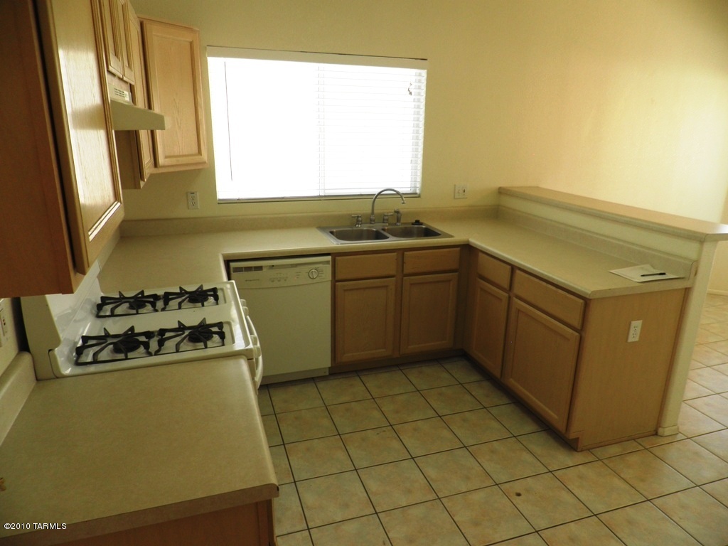 7357 W Sunset Mountain Drive