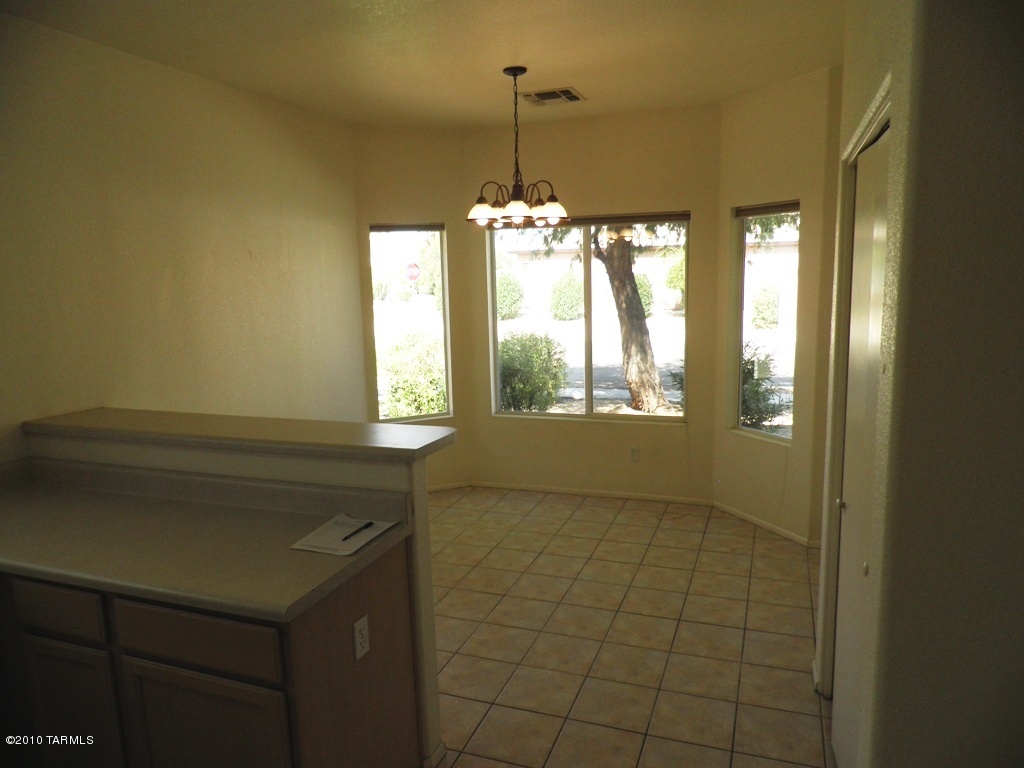 7357 W Sunset Mountain Drive