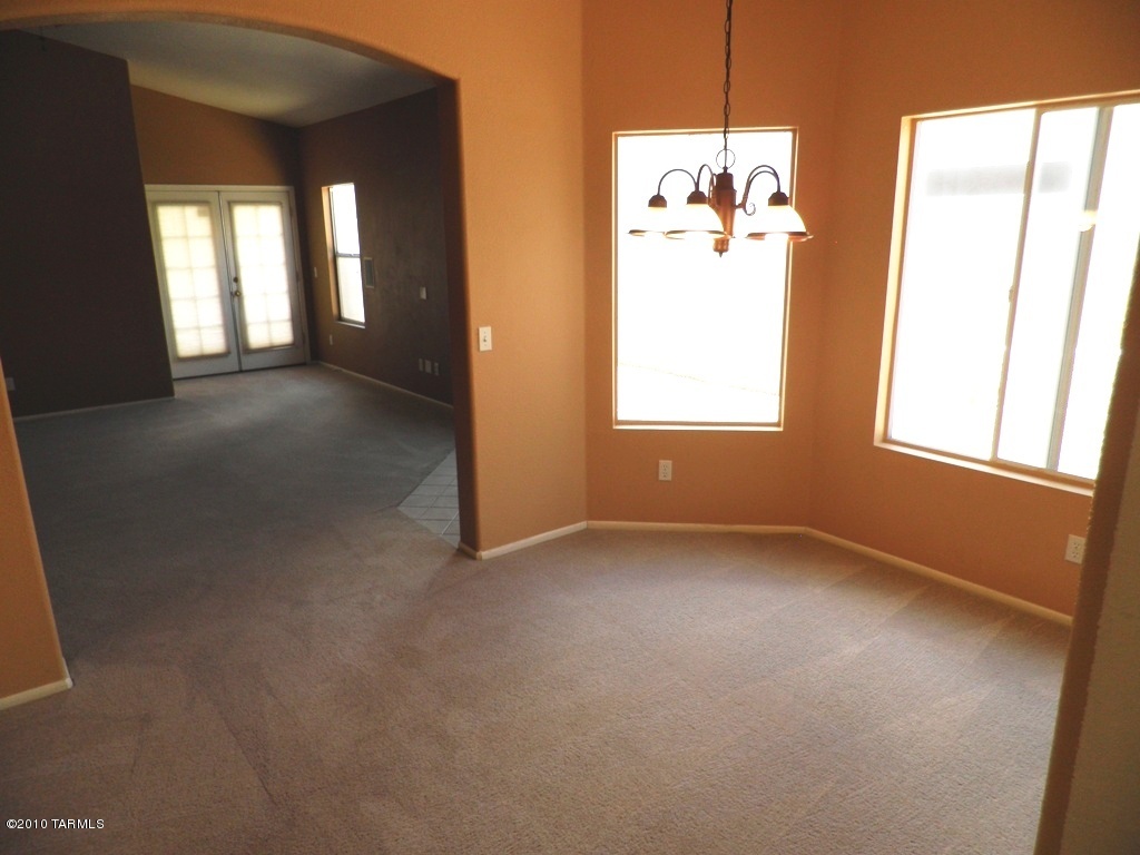 7357 W Sunset Mountain Drive