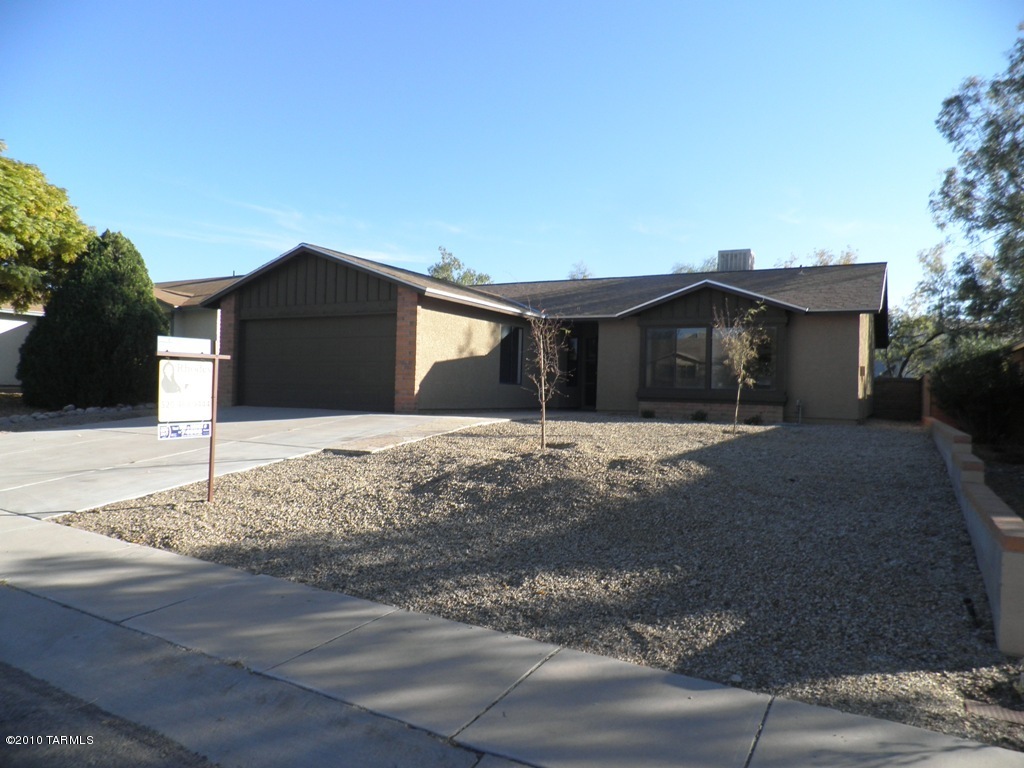 3625 W Butterfly Lane