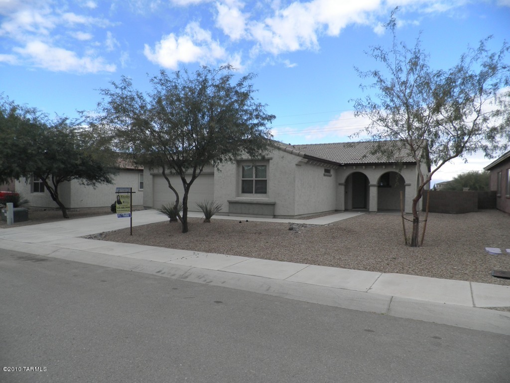 11664 W Emmer Drive