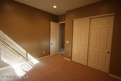 8663 N Ironwood Reserve Way