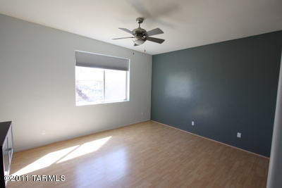 254 E Camino Lomas