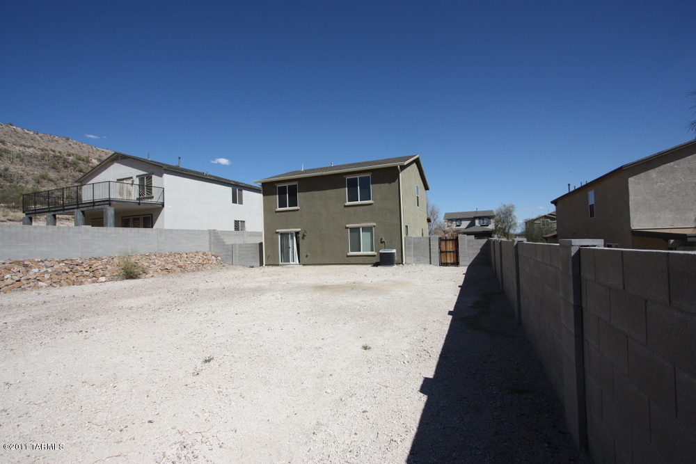 1244 S Flaxseed Drive