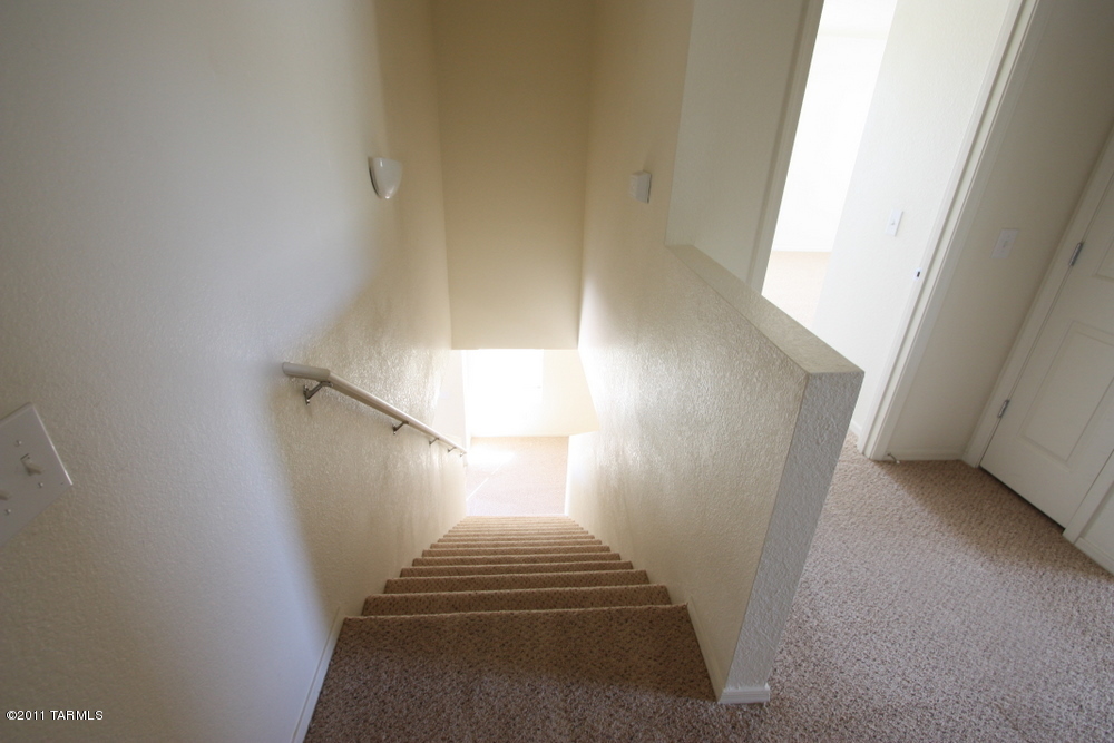1244 S Flaxseed Drive
