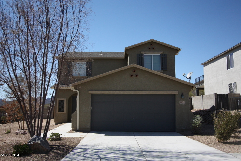 1244 S Flaxseed Drive