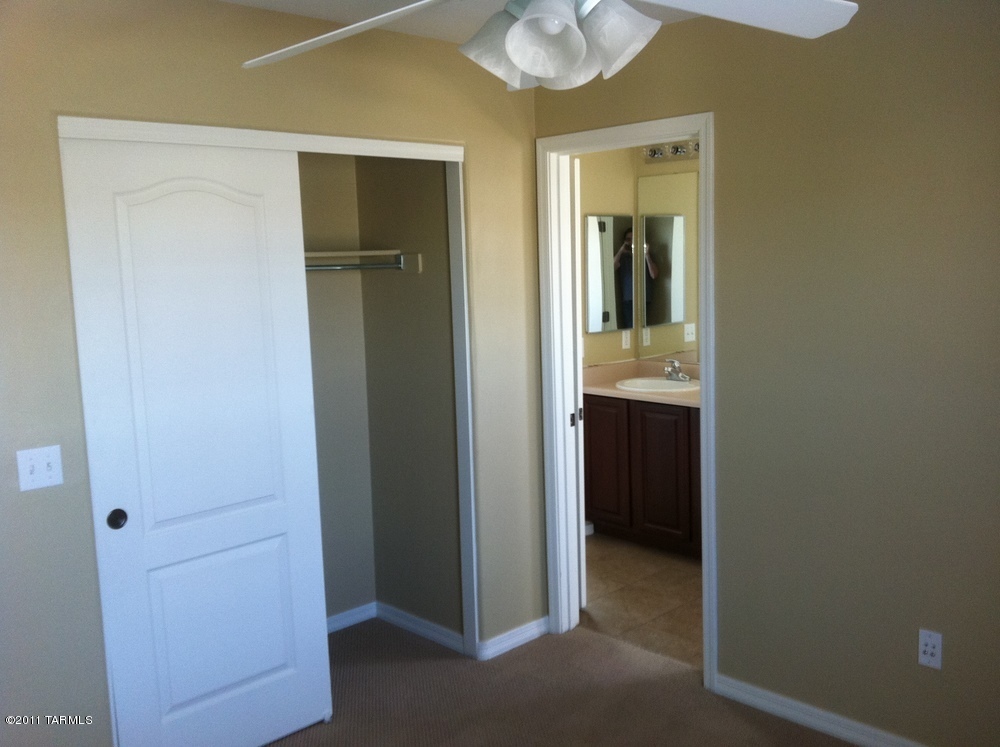 167 W Paseo Celestial