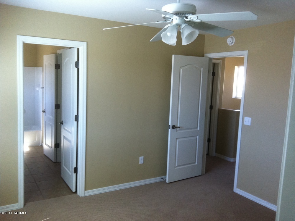 167 W Paseo Celestial