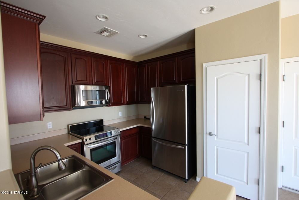 167 W Paseo Celestial