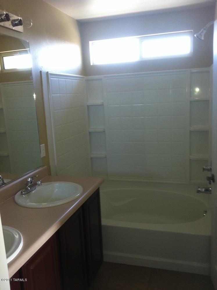 167 W Paseo Celestial