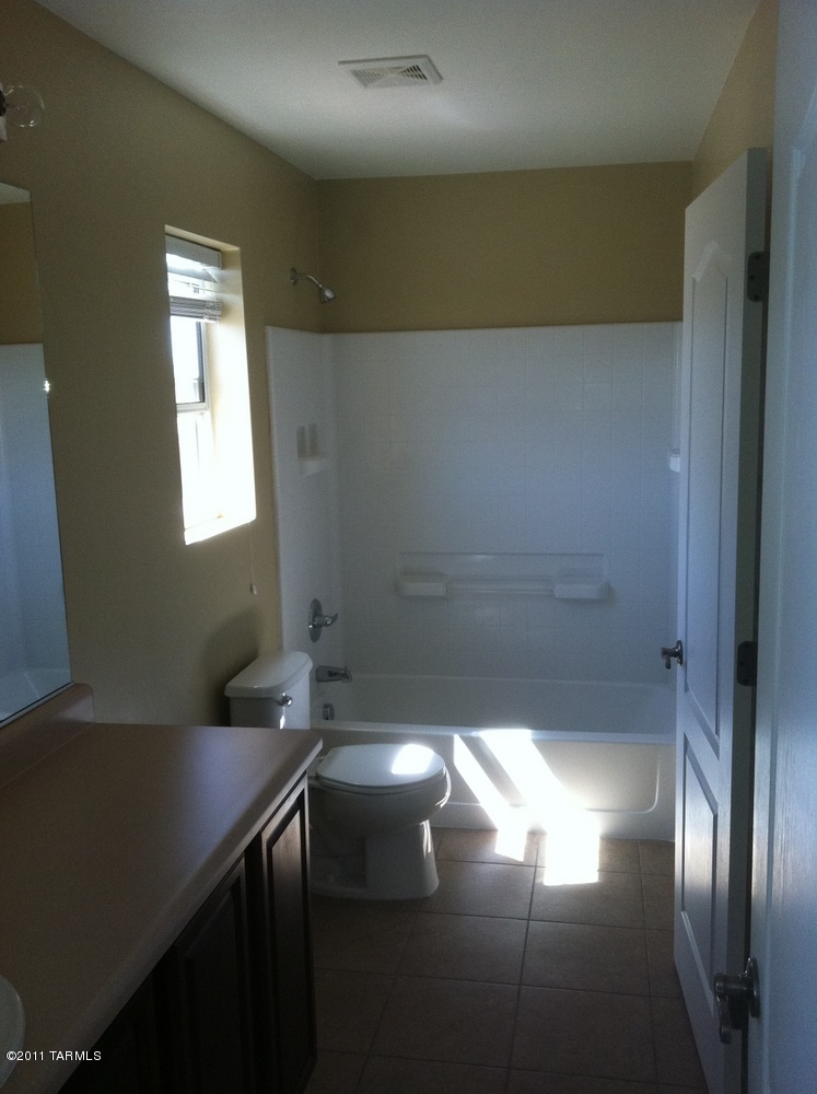 167 W Paseo Celestial