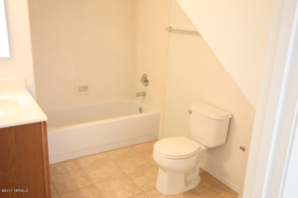 4948 W Calle Don Roberto