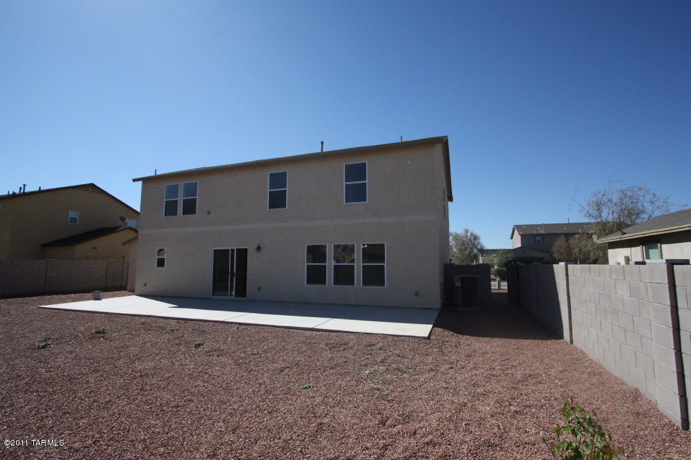 4948 W Calle Don Roberto
