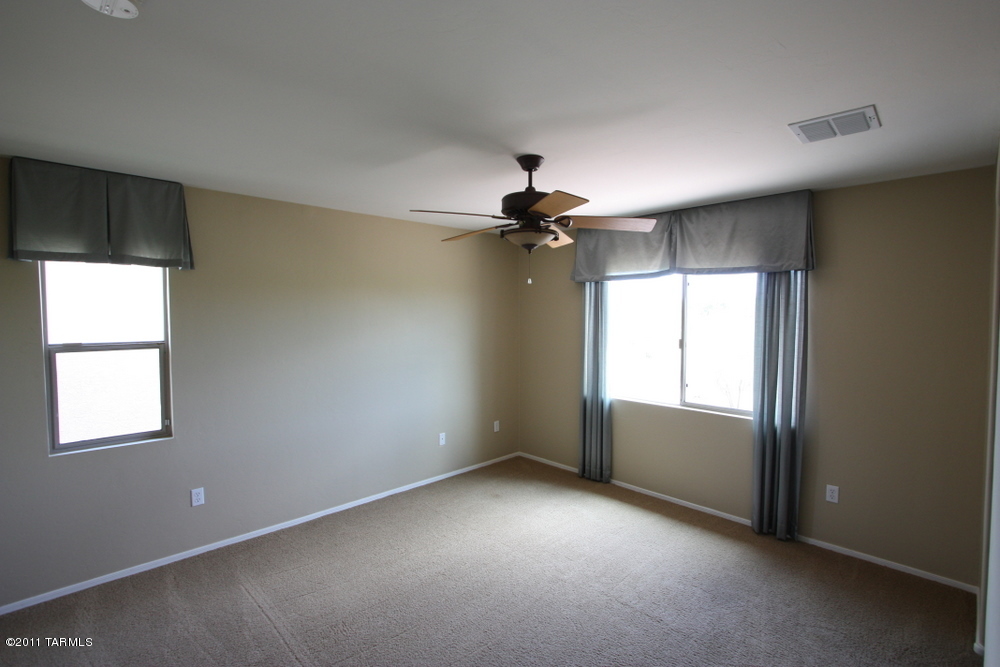 1599 W Homecoming Way