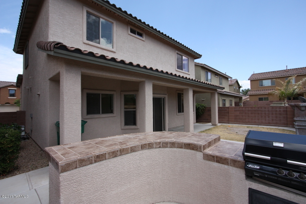 1599 W Homecoming Way