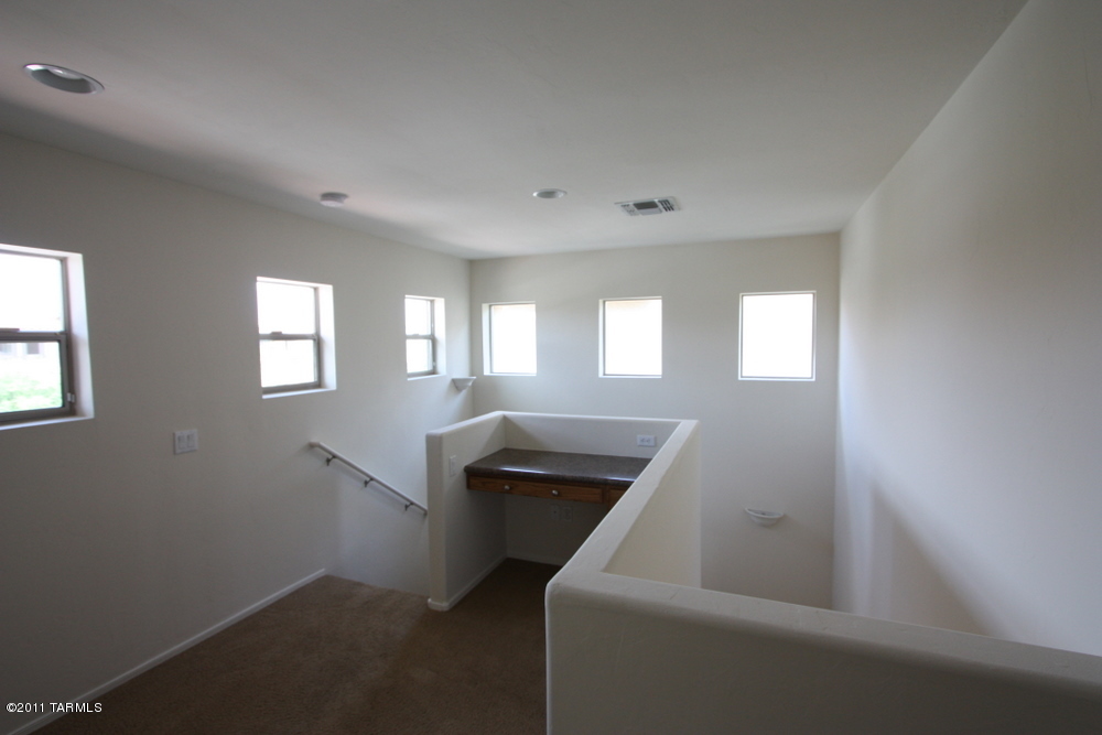 1599 W Homecoming Way