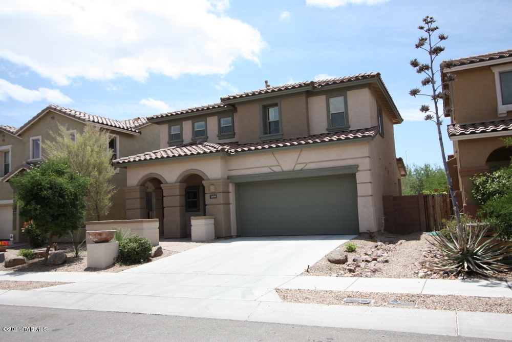 1599 W Homecoming Way