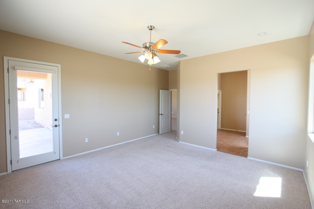 7106 W Autumn Gold Court