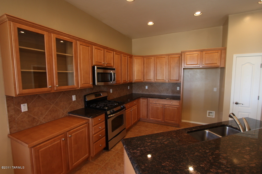 7106 W Autumn Gold Court
