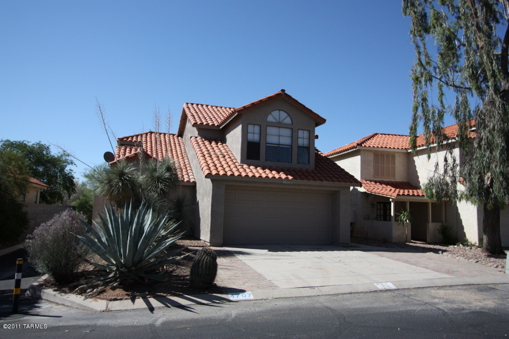 4707 W Lessing Lane