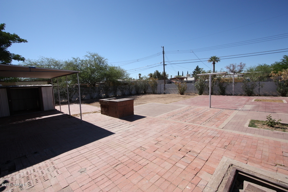 26 E Corona Road