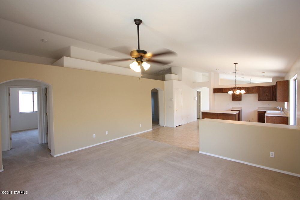 4641 S Paseo Rio Bravo