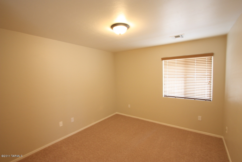 13565 E Windy Way