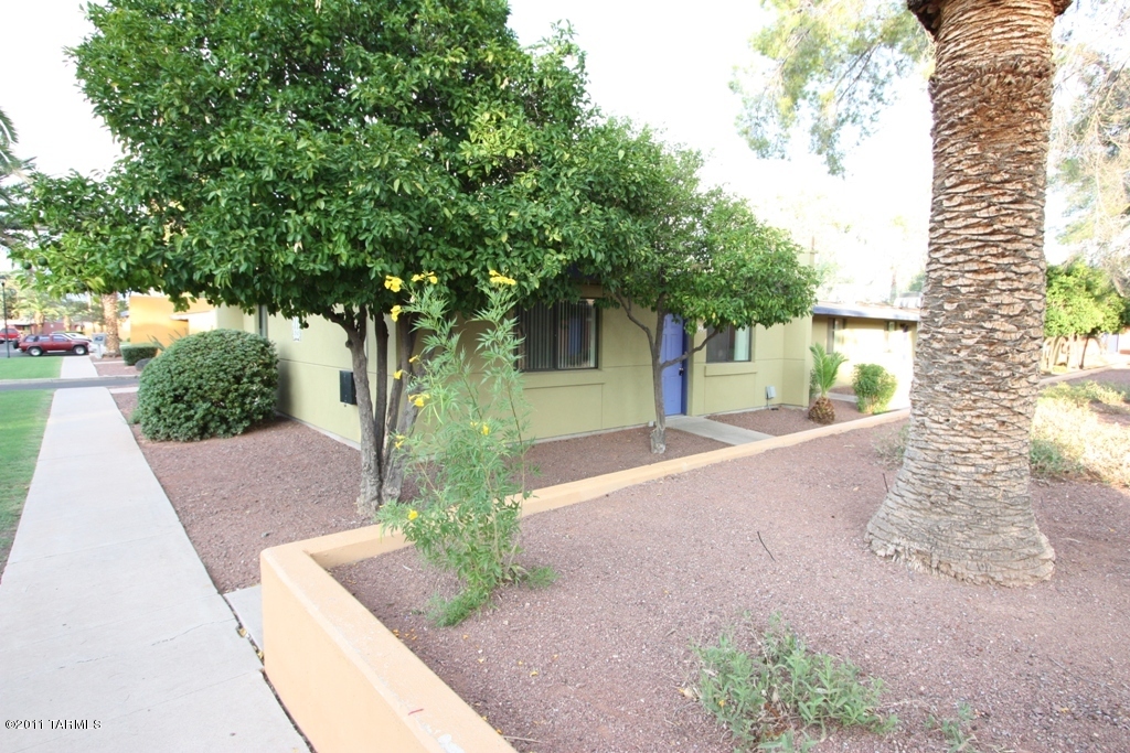 350 N Silverbell Road Unit: 126