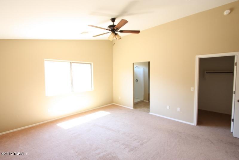 219 W Calle Patio Lindo