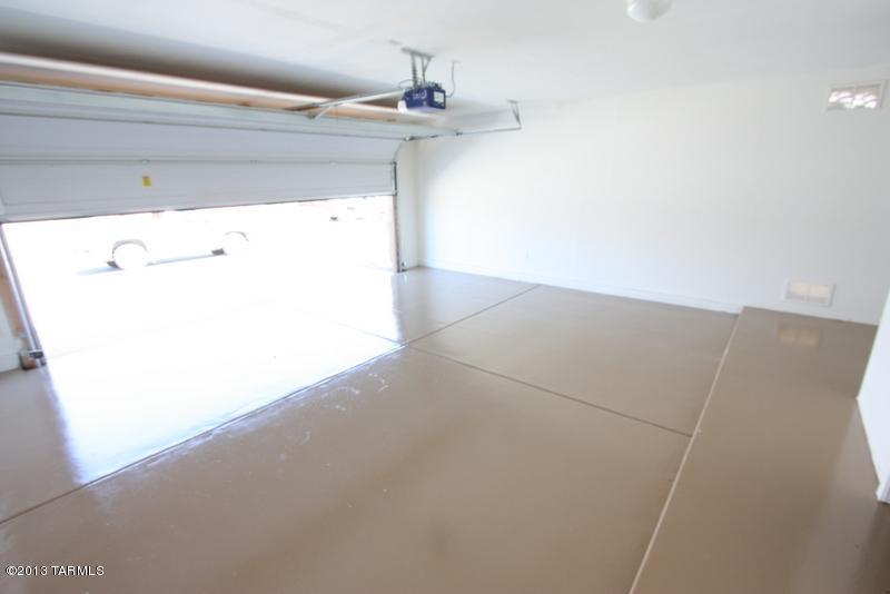 219 W Calle Patio Lindo