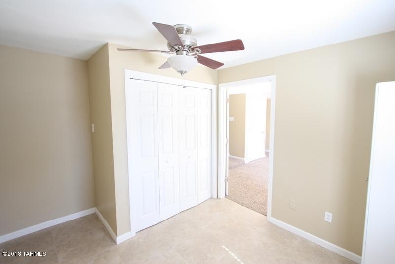 6434 E Calle Altair
