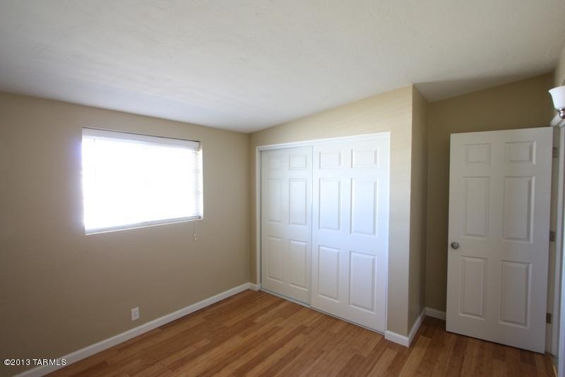 6434 E Calle Altair