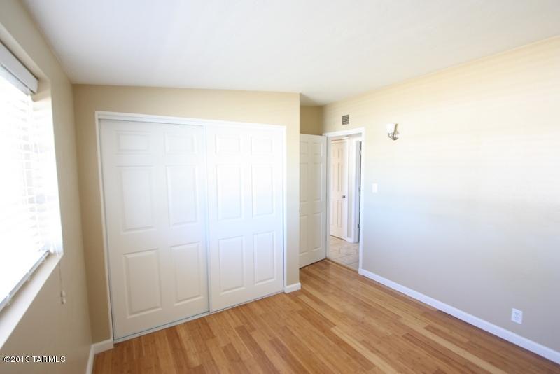 6434 E Calle Altair