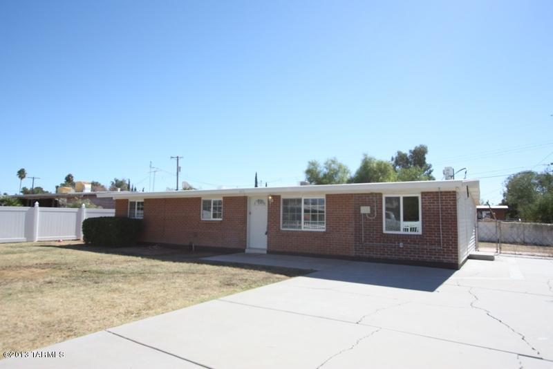 6434 E Calle Altair