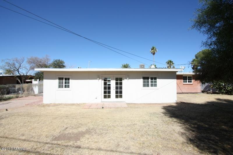 6434 E Calle Altair
